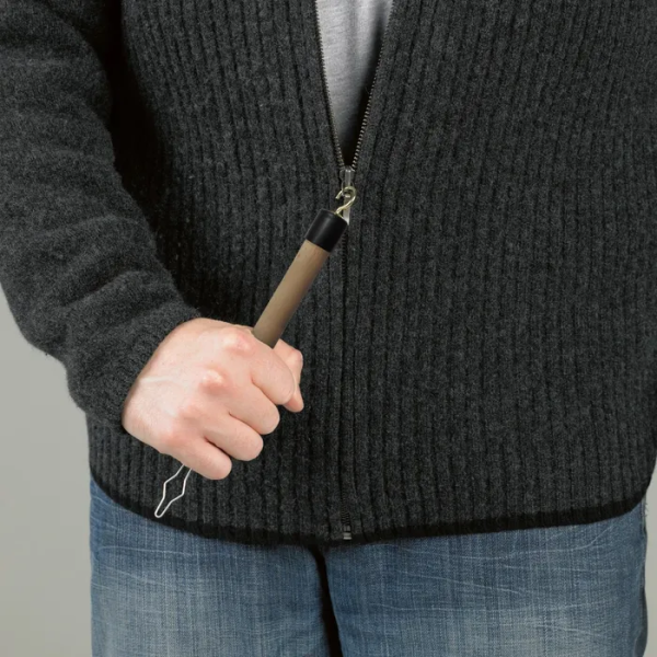 09_109_5645_d.jpg Button Hook and Zip Puller *