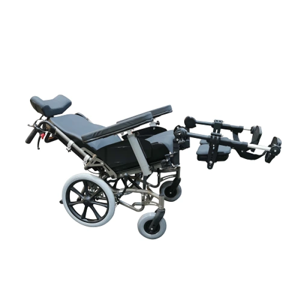 Onyx. Tilt-in-Space Crash Rated SWL 135kg Transit 18" (450mm) Seat