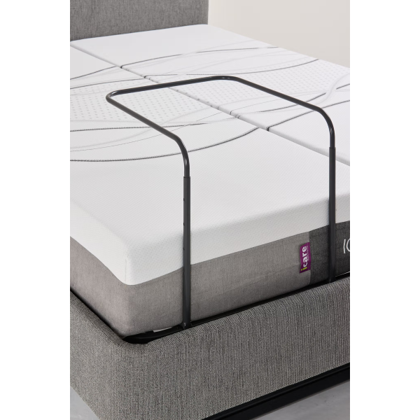 e4e472c784f7f0b8b71b08788cfefa59d8f99022-1366x2048.jpg Icare Blanket Cradle